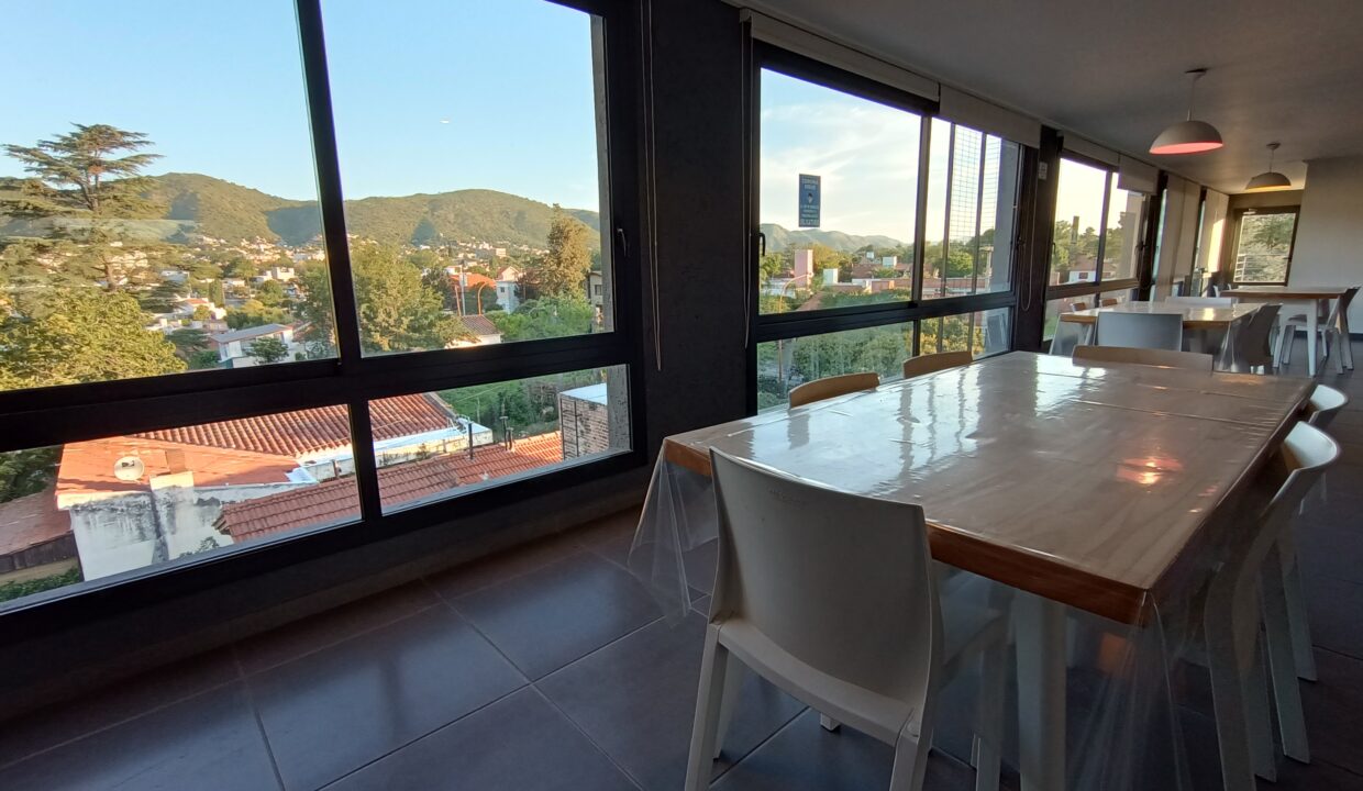 IMG_20220209_193808500_HDR