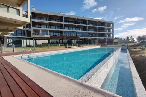 Puerto_Del_aguila_pileta