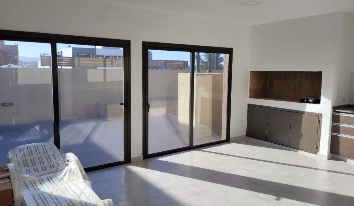 WhatsApp Image 2024-02-08 at 11.23.11 (1)