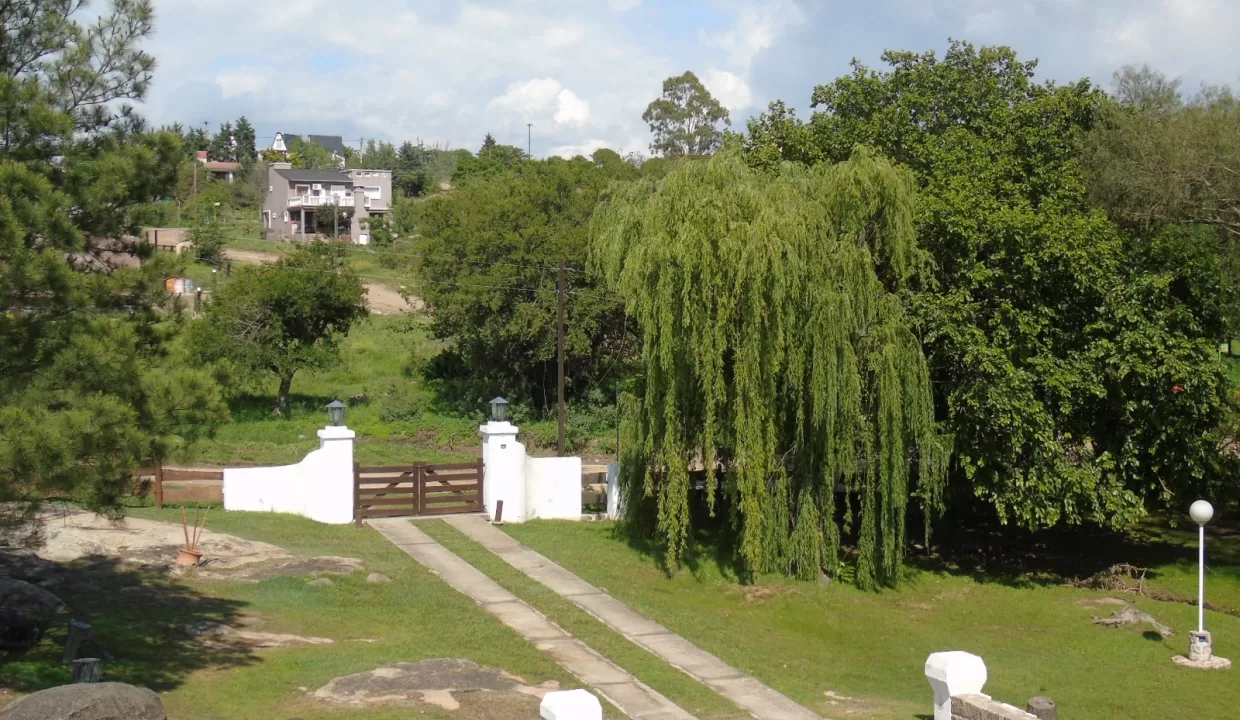 WhatsApp Image 2024-01-17 at 08.51.06 (1)