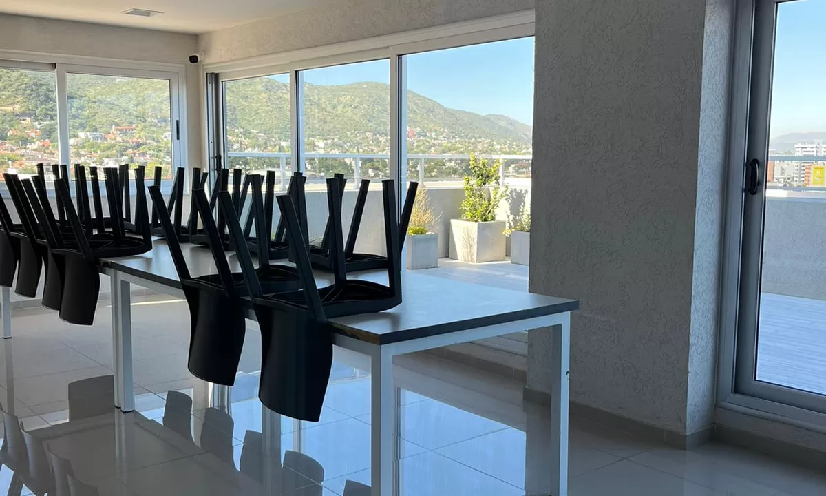 f3743f20-292f-4264-a1e8-632fc0909eaa