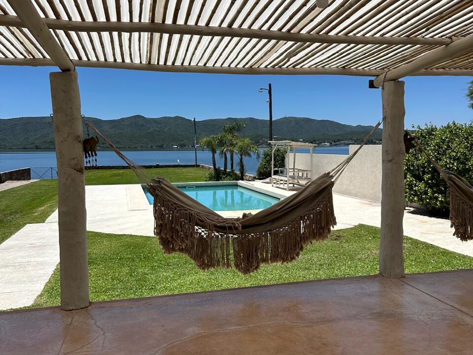 WhatsApp Image 2024-12-10 at 19.05.01 (2)