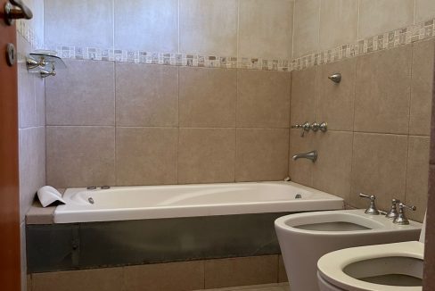 WhatsApp Image 2024-12-13 at 19.43.01