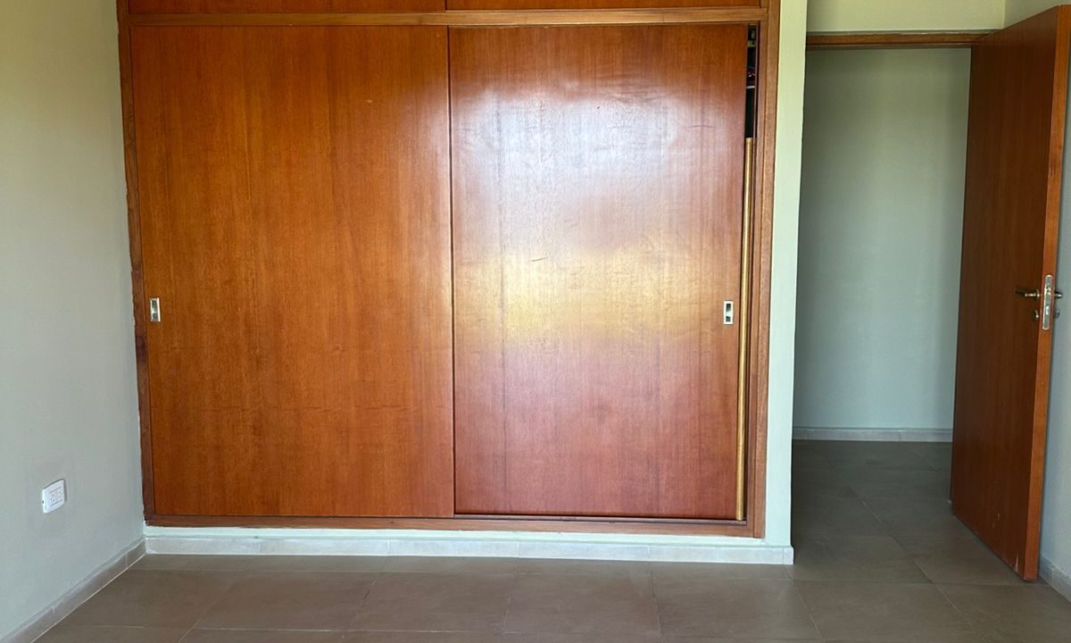 WhatsApp Image 2024-12-13 at 19.43.02 (2)