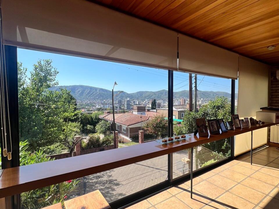 05c4df03-84f5-4e9c-a4d6-7c56bbed2edb