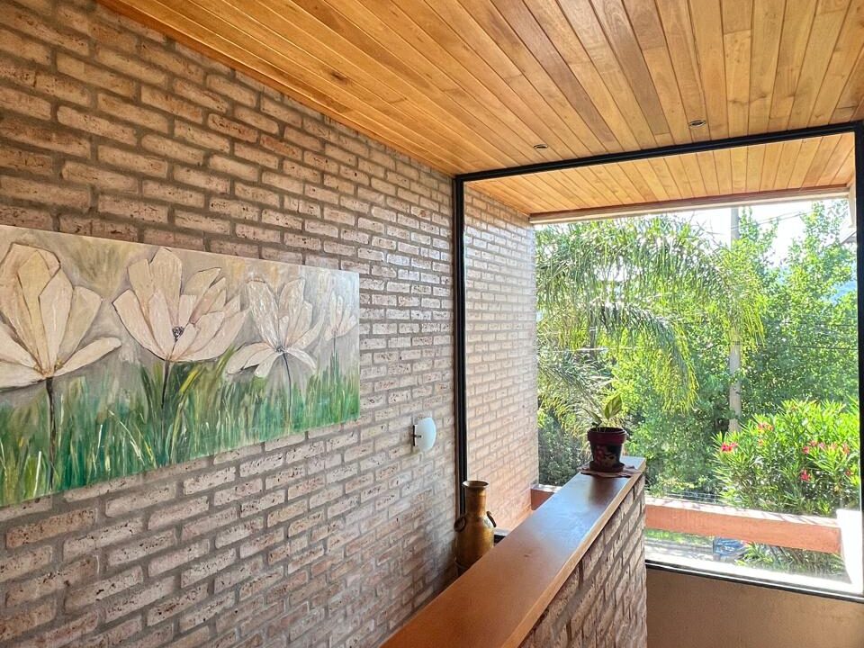 196e878f-e855-4b78-910c-5b821ee55be7