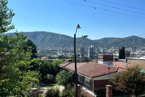 37e97c1d-13e3-4bb9-8ad0-50373a85df35