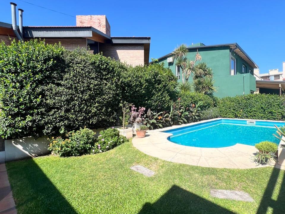 63cca94a-319e-46d3-a18f-503794618744 (1)