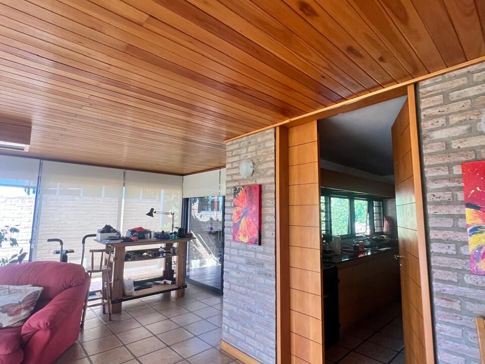 6c4137af-80c1-4b96-9c34-0f66071d875c