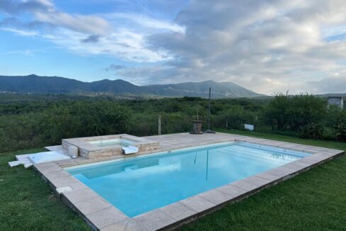 439aa299-0650-44fd-879f-2a3c9b377e1d