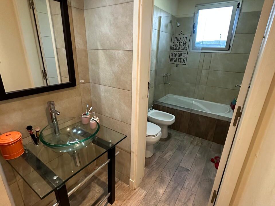 54a628f7-2b05-4196-9a31-c5b1813be243