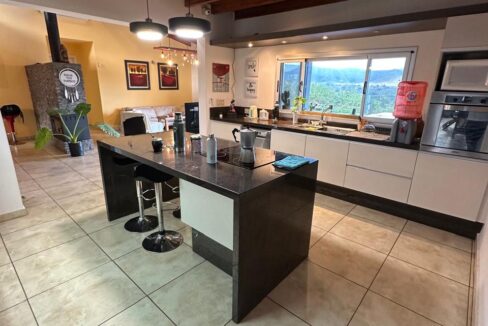 5c1ab203-53b7-4fe9-a108-cf6f2723c3ef