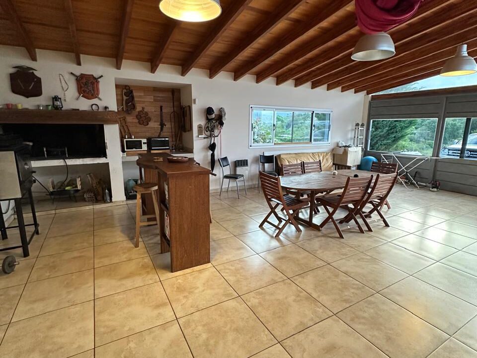 8a2eb95d-6d1a-4631-b4b2-161bbdcfda3f