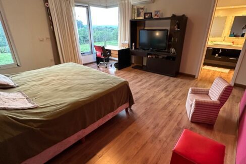 f88603f8-644b-4acb-a558-564d8619ddf1