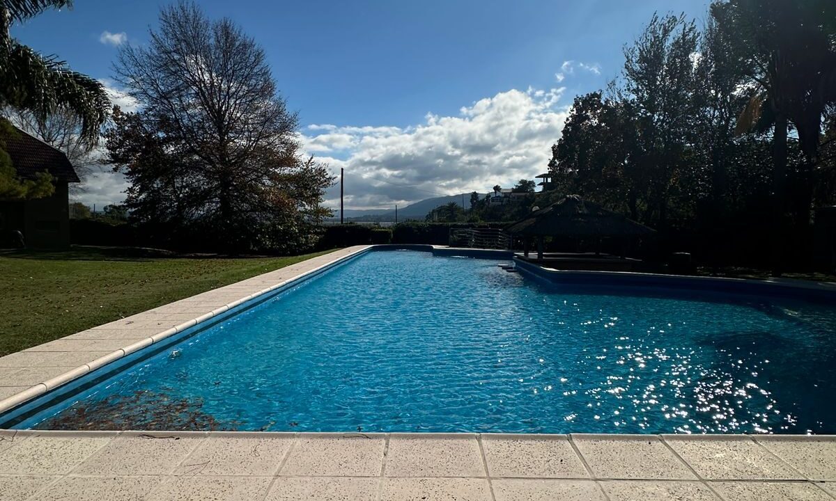 WhatsApp Image 2025-05-10 at 09.21.07 (1)