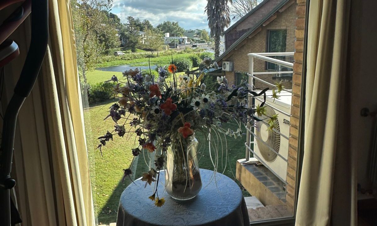 WhatsApp Image 2025-05-10 at 09.22.13 (2)