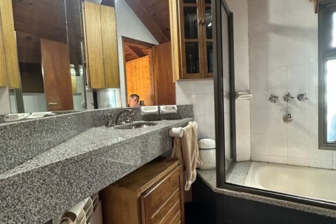 WhatsApp Image 2025-05-10 at 09.22.14 (2)