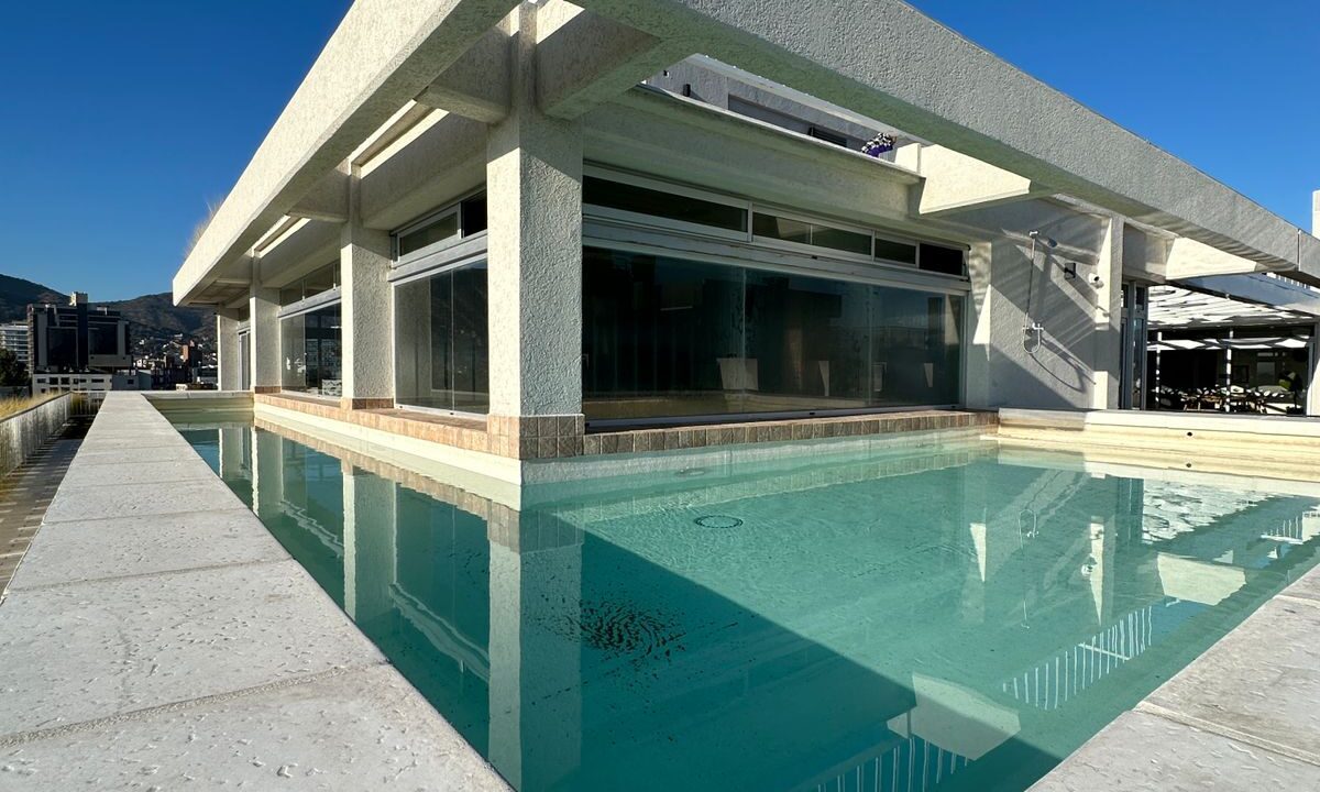 WhatsApp Image 2025-06-05 at 18.27.00 (1)