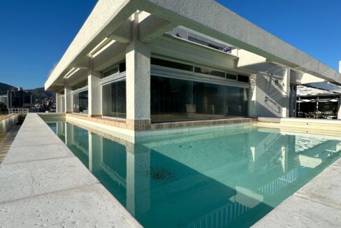 WhatsApp Image 2025-06-05 at 18.27.00 (1)