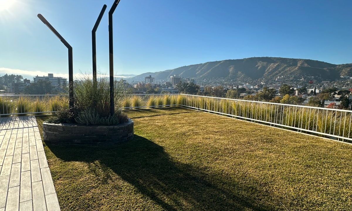 WhatsApp Image 2025-06-05 at 18.27.01