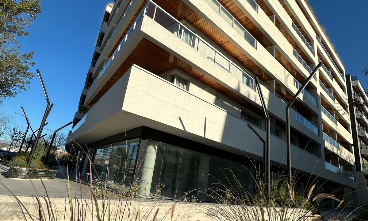 WhatsApp Image 2025-06-05 at 18.27.02