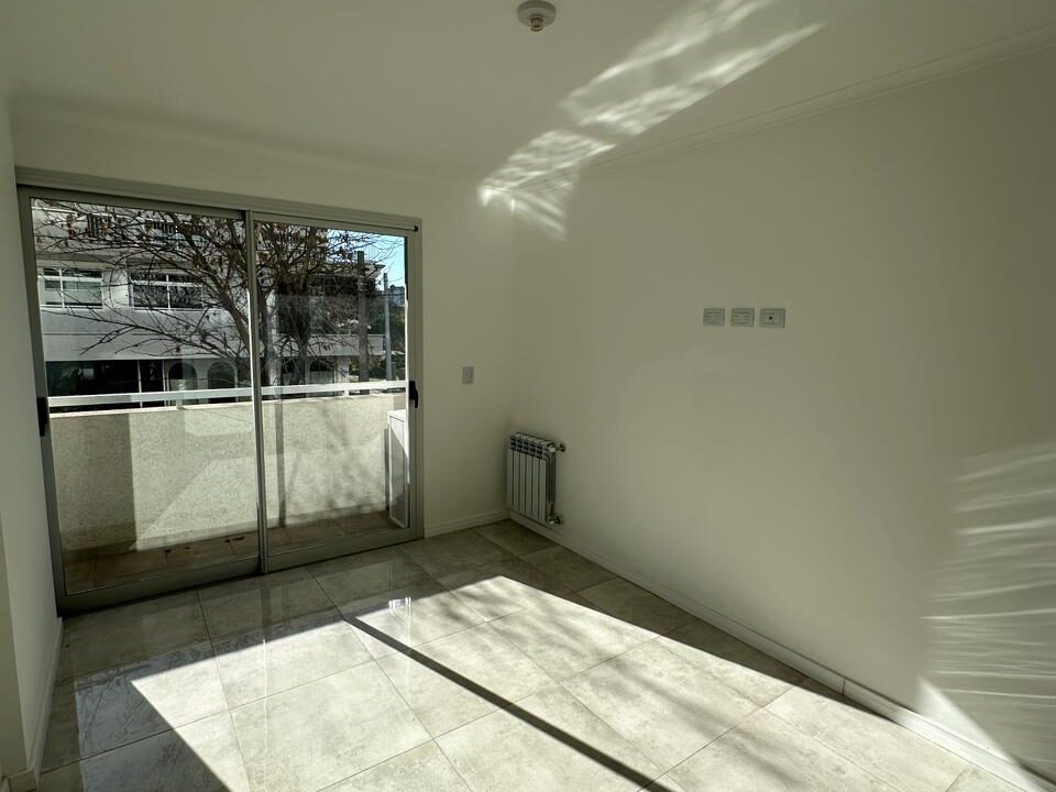 044a82d7-5ab1-45f8-835b-c64d2a08d183