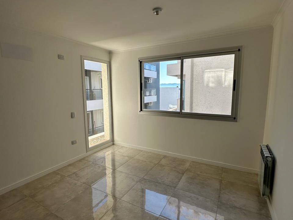 7ec01fbc-867f-46bc-93b7-718056e888f5