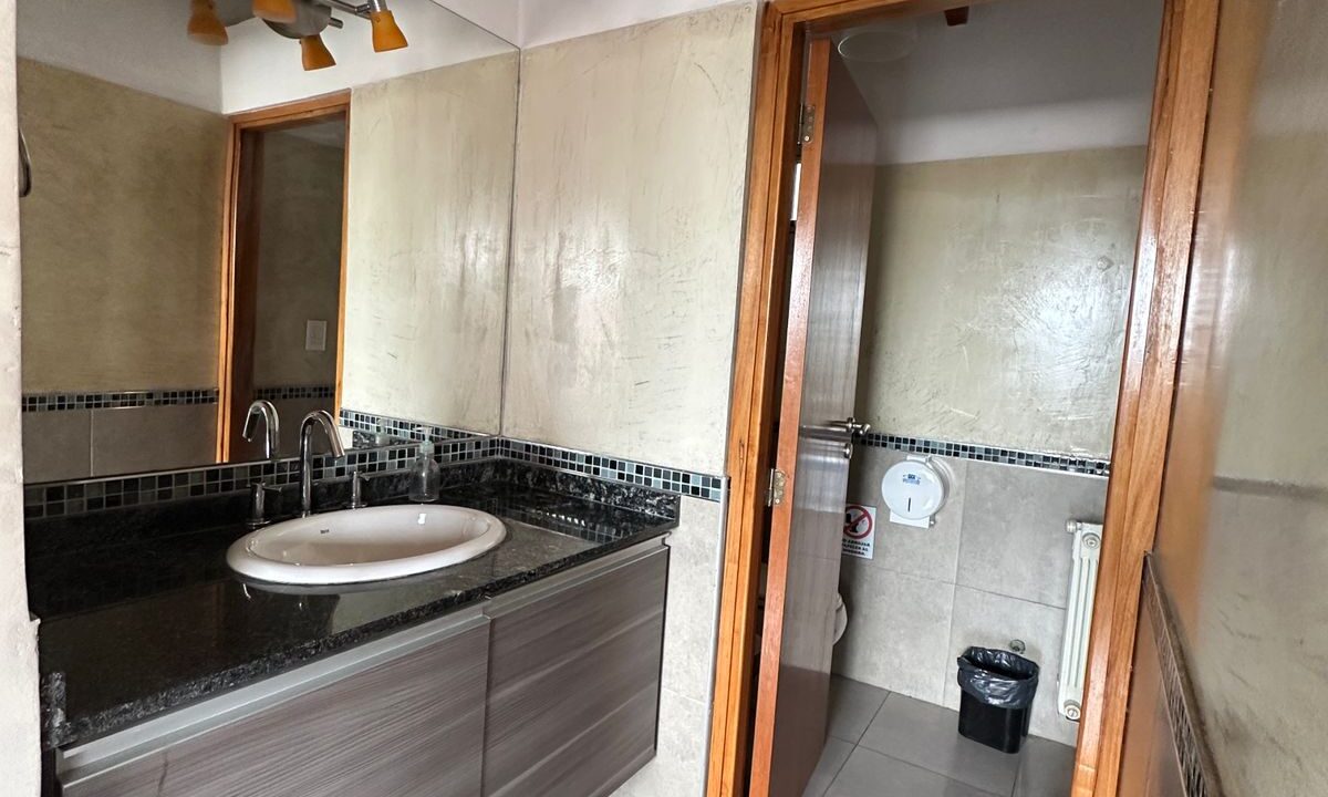 28a45a30-d1f7-4a27-b321-c5c5a03f4706