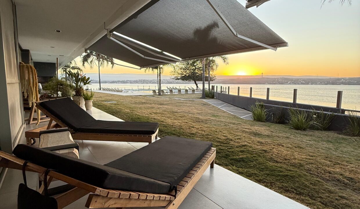 6612044e-9985-4f88-b5f5-ffd9ea33e47a