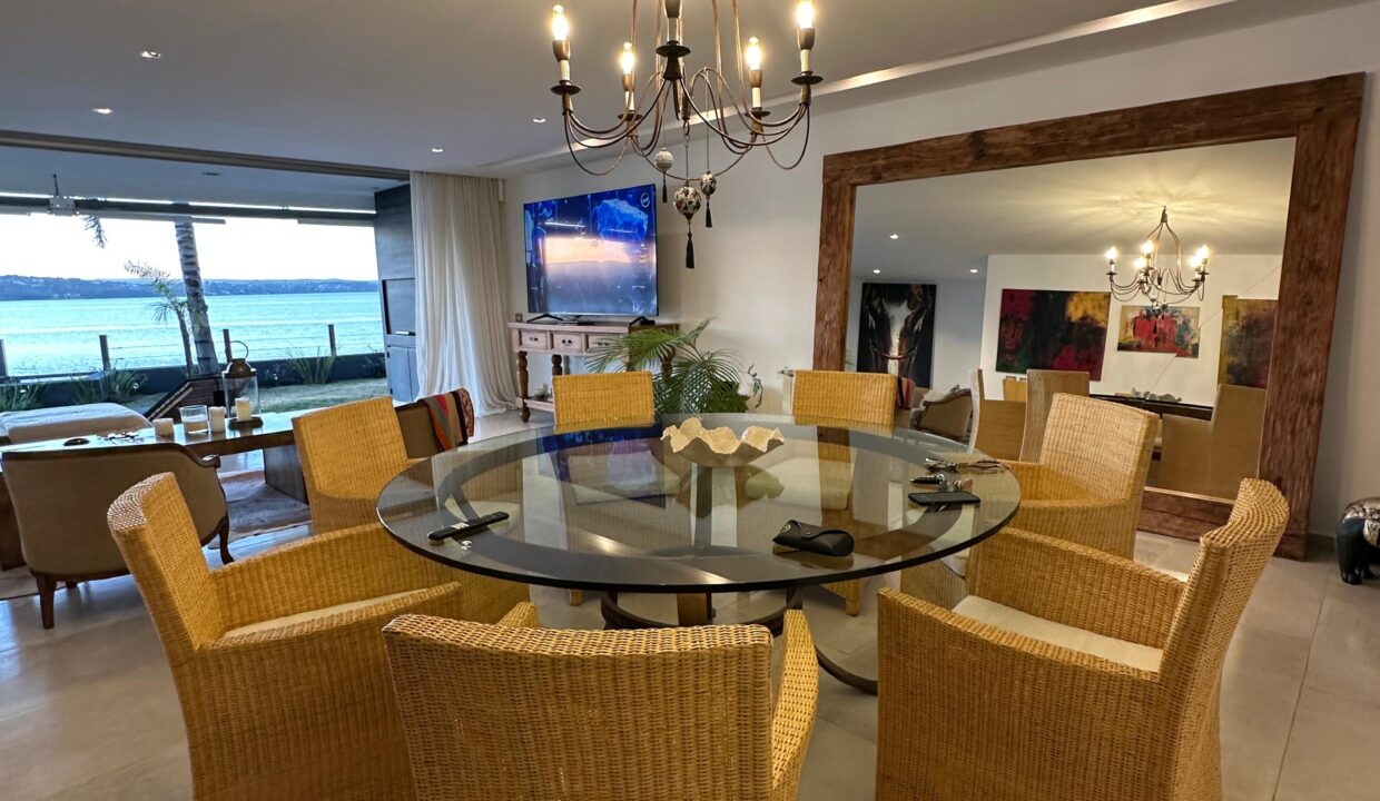 7ea02211-cdc0-4b2a-91fa-50a5fd09dde1