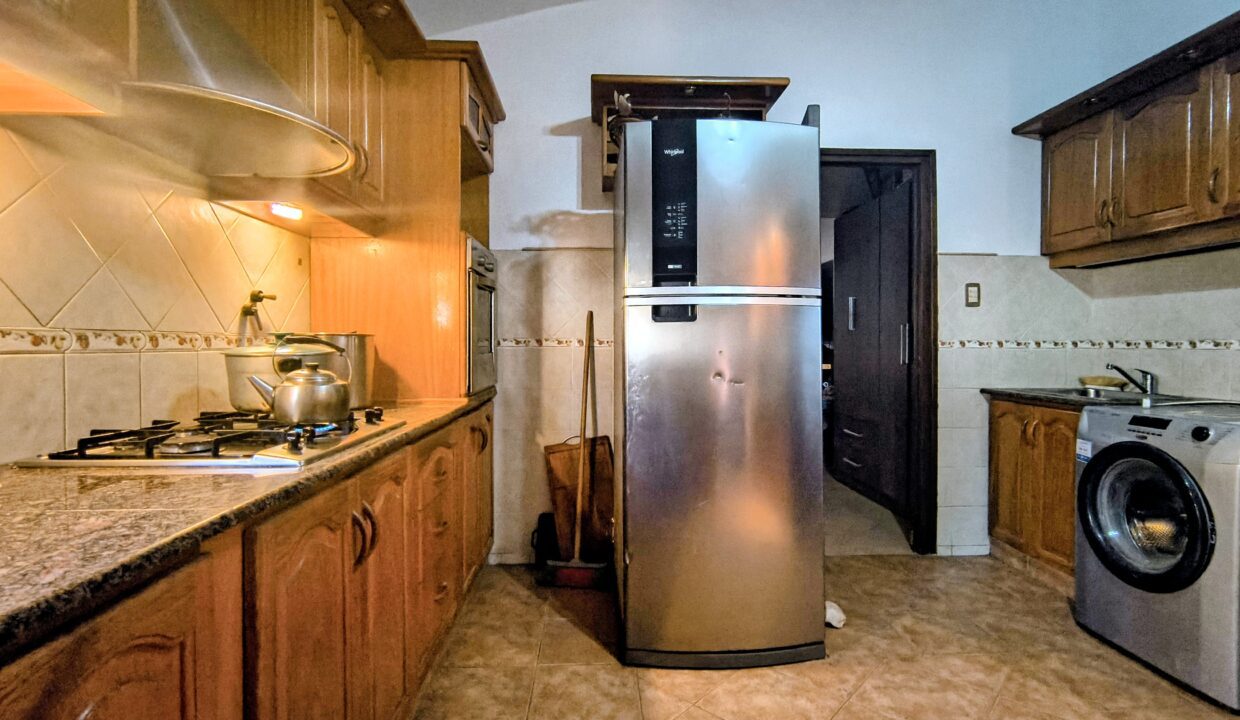 IMG_20250801_161437579_HDR~2