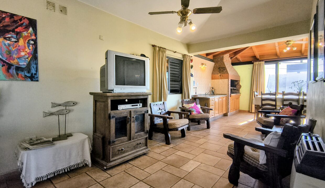 IMG_20250809_105402943_HDR~2