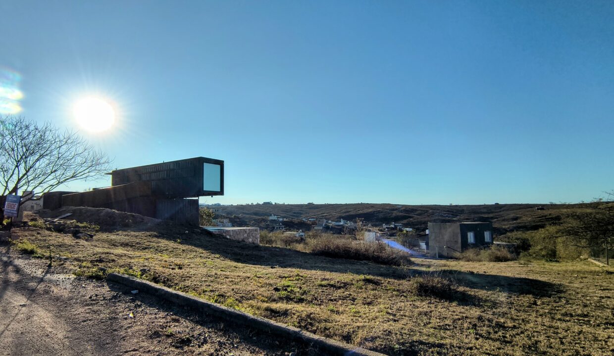 IMG_20250820_173330072_HDR-EDIT
