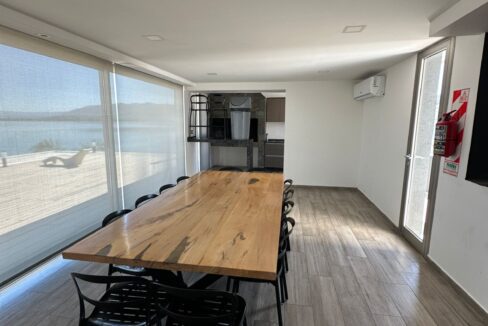 b4c0b127-99dd-48c5-8df6-97eacc15bfaa