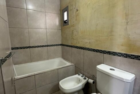 ce070602-6272-48c7-a4c1-1efad945928b