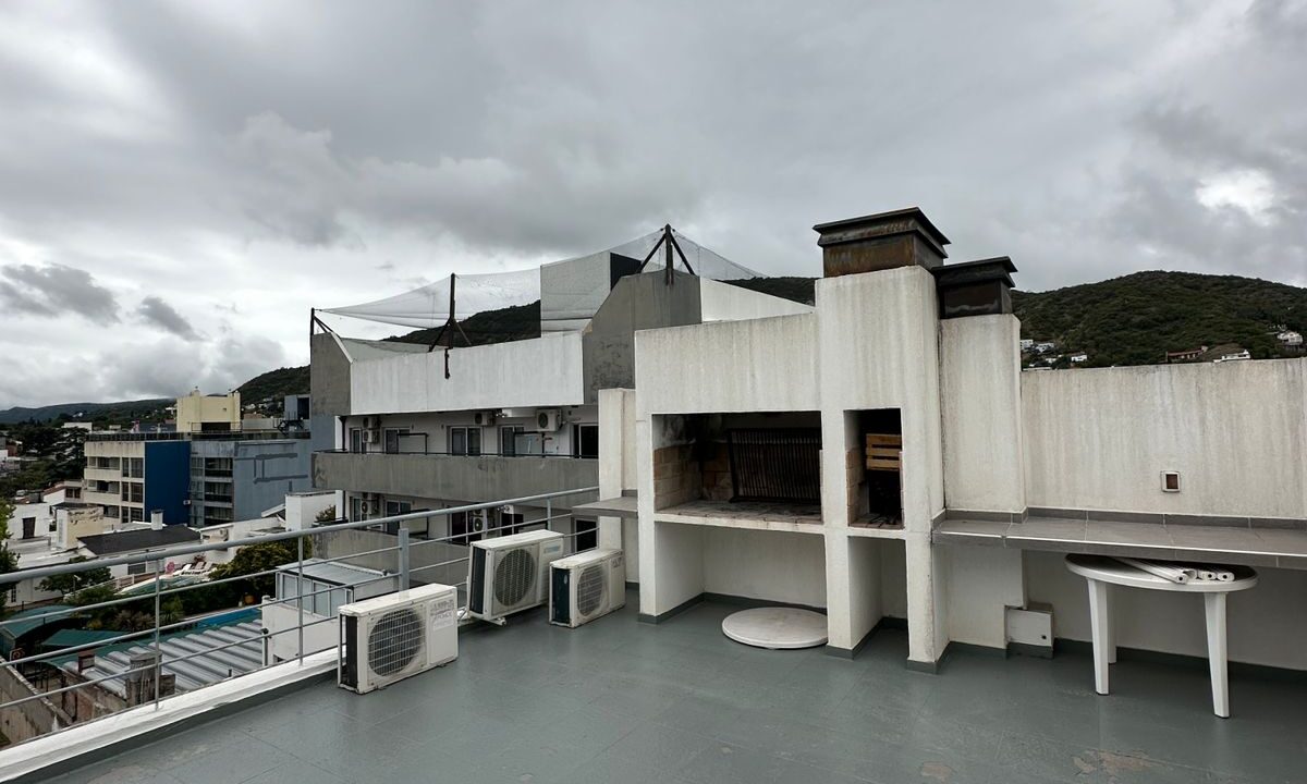 fe87415b-c4e1-4edf-be5a-ec3989293606