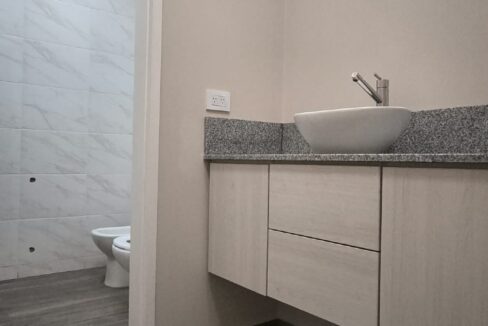 1baed147-7a05-4c9d-8e8a-f9c646ffc6bb