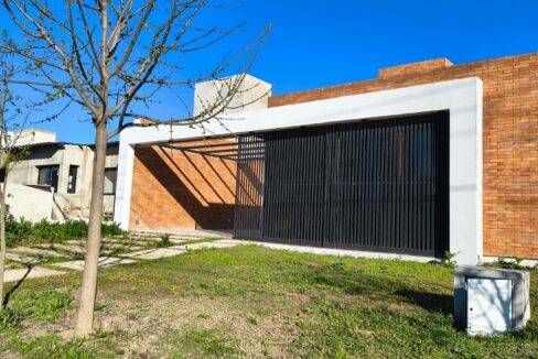 7113799b-edcf-4378-8abc-1b1cb7f5ca64