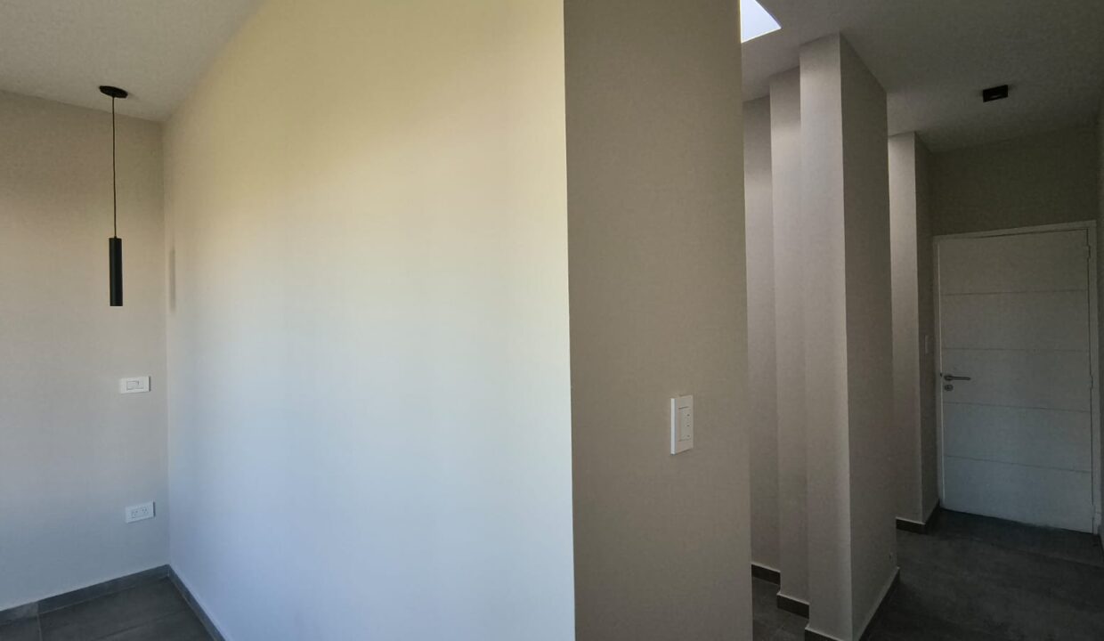 d1c94bc7-338c-4ee9-9dbd-df24f38117fc