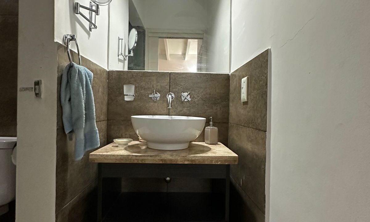 1c76248a-a780-4232-a8e2-172c902b6f65