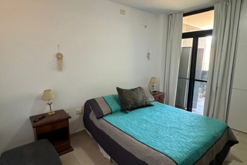 4d01f65b-9f58-464a-8105-b446243a9f72