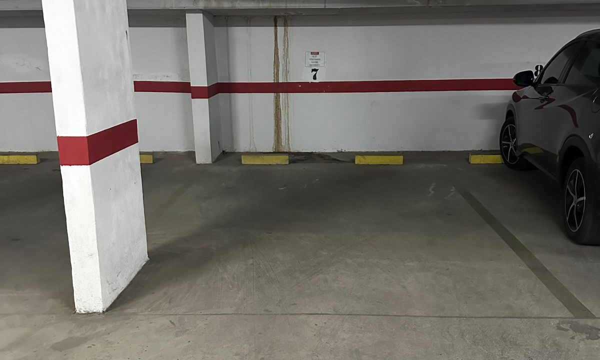 aa163940-4eeb-49bf-ab98-42f85164708f