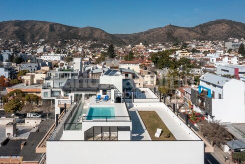 24256426-b806-41b9-8892-6a3bb280d3bc