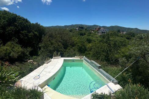 2eadf5be-f625-423e-83c4-a12b1306a2d9