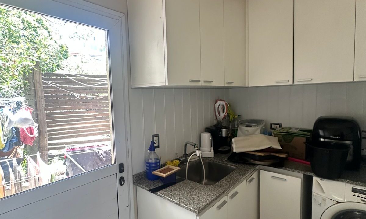 72bab6f5-e695-49c9-845f-8773e2781c5b