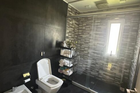 c6b9a86b-208c-4a96-b744-b38a61aca9b5