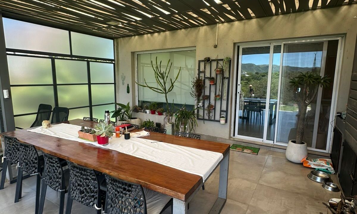 d1168f9a-c31e-414e-b4ba-49de98889aac