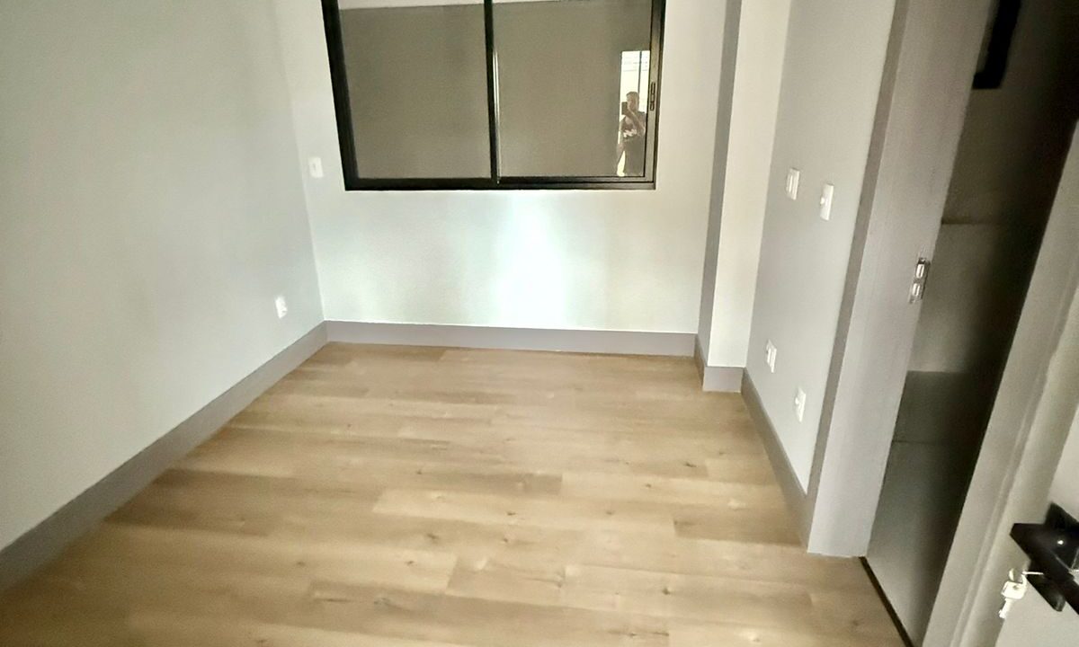 02f76e4e-6a5c-4cc0-a357-1712be120c85