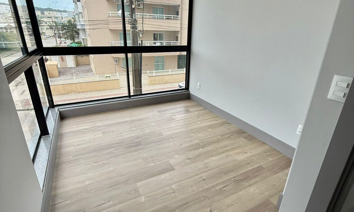 597f732f-8632-48af-a4a6-78d5bffd687e