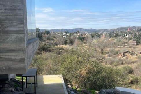 8c361ced-6355-4318-b925-10eb3b6afb3c